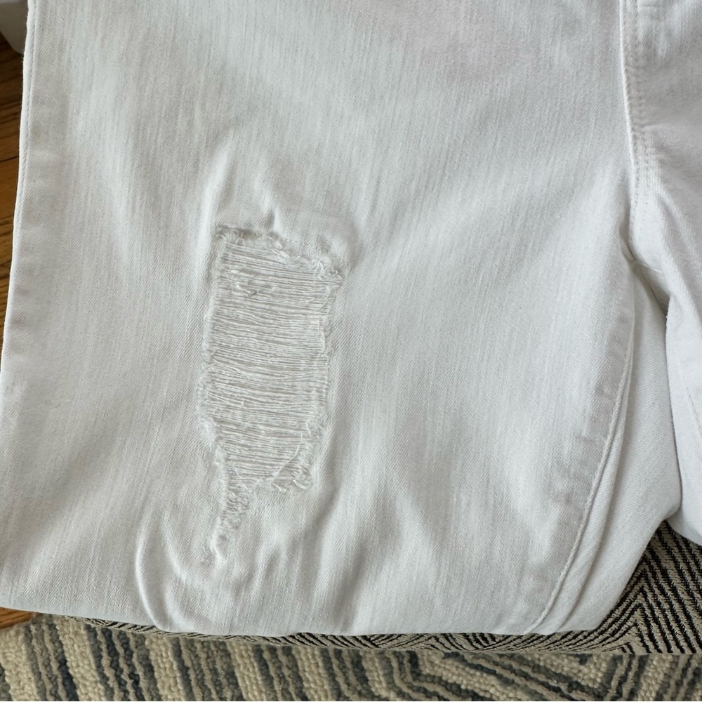 White Chico’s Women’s So Slimming Girlfriend Ankle Jeans Chico size 2 = 12 - Picture 6 of 14